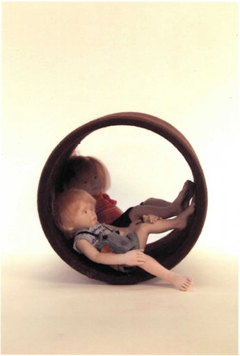 �n��l�`�W ���얾�q�̐��E